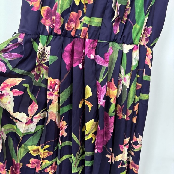 Karen Millen The Atelier High Neck Sleeveless Floral Jumpsuit Size 14 - Picture 8 of 10